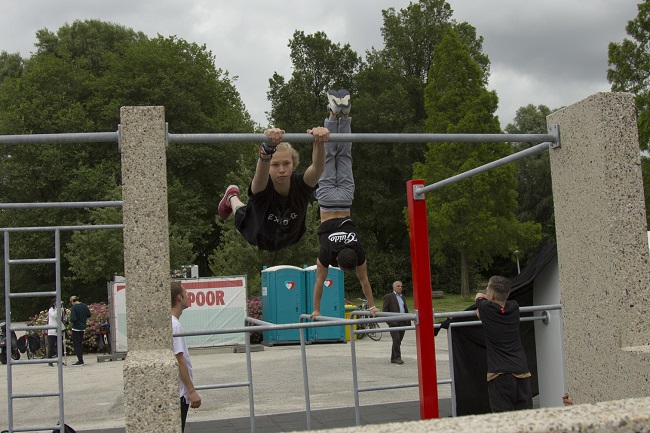 Door renovatie van de I amsterdam letters worden ze nu gebruikt als freerunning parcours.